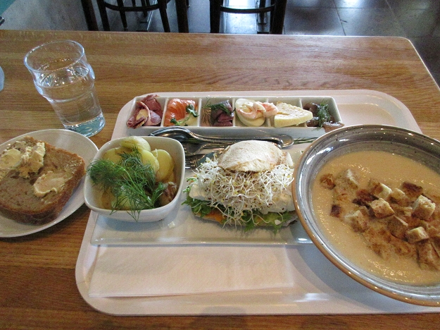 Essen im Vasa-Museum