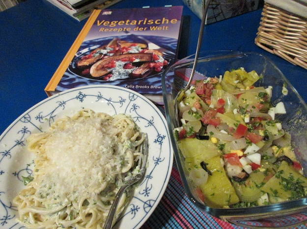 Lauch mit Eier-Tomaten-Vinaigrette